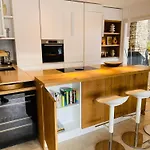 Apartament Holzi *