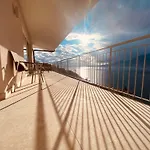 Holzi Daire Brenzone sul Garda