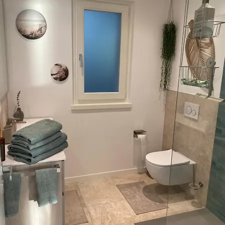 Holzi Apartman